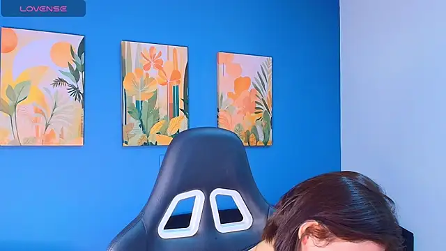 Zamira Taylor online show from 10/20/25, 11:49