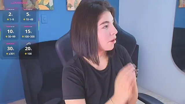 Zamira Taylor online show from 10/26/25, 09:37