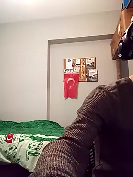 raskolnikovw online show from 10/31/25, 06:04