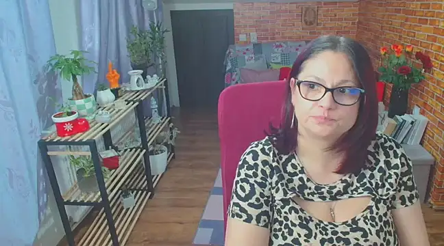 like2knowyou online show from 02/25/25, 09:04