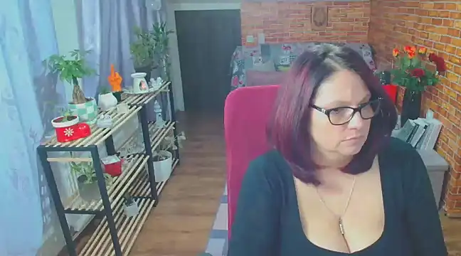 like2knowyou online show from 02/22/25, 09:04