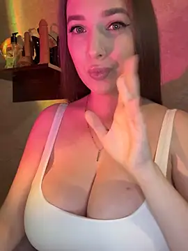 JustYourBride online show from 12/04/25, 11:04