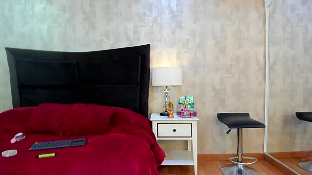 Snapshot of NahomyCarther chatting on 12/16/25, 03:22 NahomyCarther online show from 12/16/25, 03:22