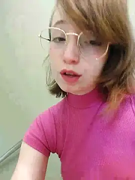 Elise Nyx online show from 06/20/26, 01:16