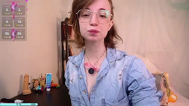 Elise Nyx online show from 05/13/26, 01:51