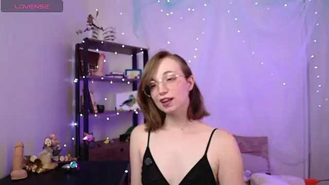 Elise Nyx online show from 03/24/26, 06:52