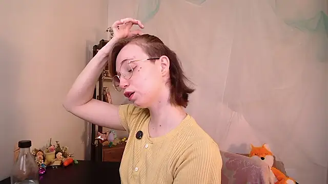 Elise Nyx online show from 05/06/26, 01:37