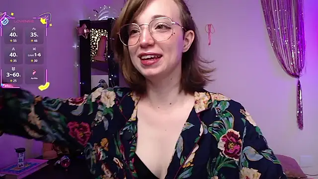 Elise Nyx online show from 03/11/26, 01:05