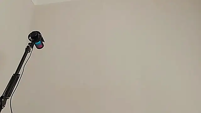 Elise Nyx online show from 10/17/25, 12:07