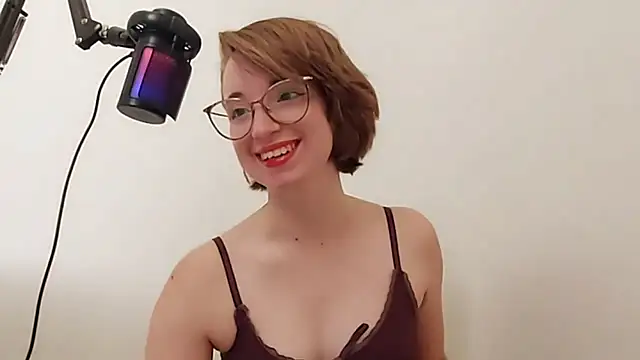 Elise Nyx online show from 10/03/25, 01:23