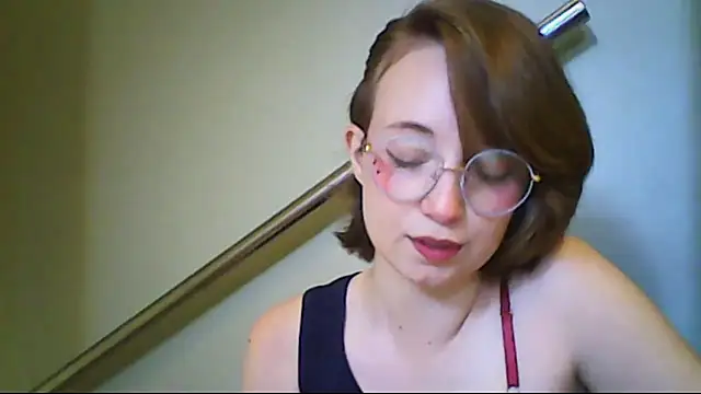 Elise Nyx online show from 11/26/25, 12:49