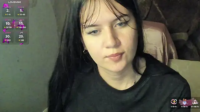 Snapshot of brii69 chatting on 03/22/25, 06:33 brii69 online show from 03/22/25, 06:33