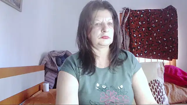 Snapshot of ExtasyMature chatting on 01/13/26, 07:01 ExtasyMature online show from 01/13/26, 07:01