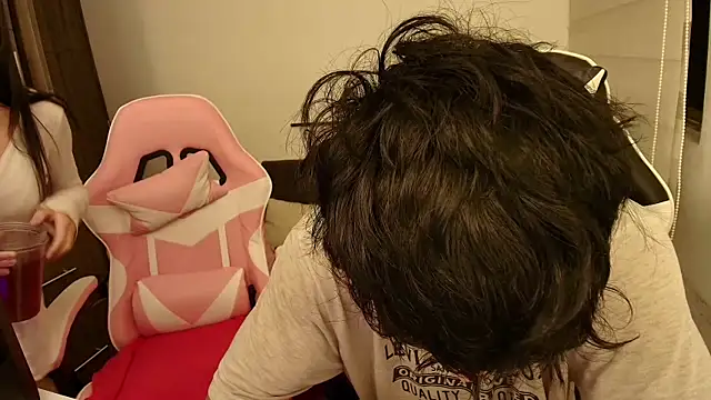 DesireLuxe online show from 11/02/25, 05:45