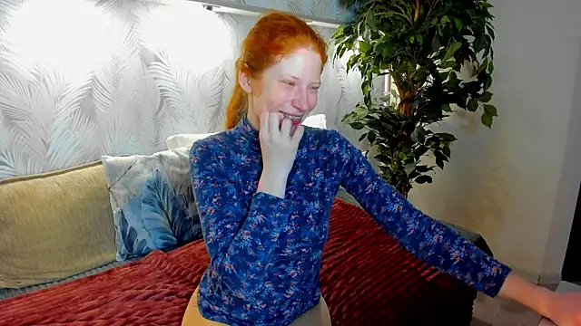 Sandra Wi1son online show from 02/17/26, 01:36