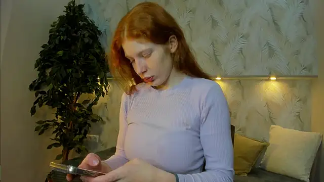 Sandra Wi1son online show from 11/25/25, 01:39