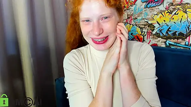 Snapshot of Sandra_Wi1son chatting on 09/25/25, 01:00 Sandra Wi1son online show from 09/25/25, 01:00