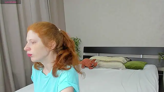 Snapshot of Sandra_Wi1son chatting on 03/18/25, 02:18 Sandra Wi1son online show from 03/18/25, 02:18