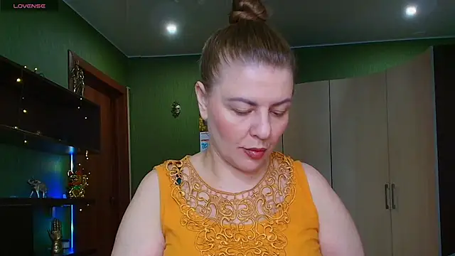 Snapshot of VeronikawGold chatting on 07/10/26, 09:04 VeronikawGold online show from 07/10/26, 09:04