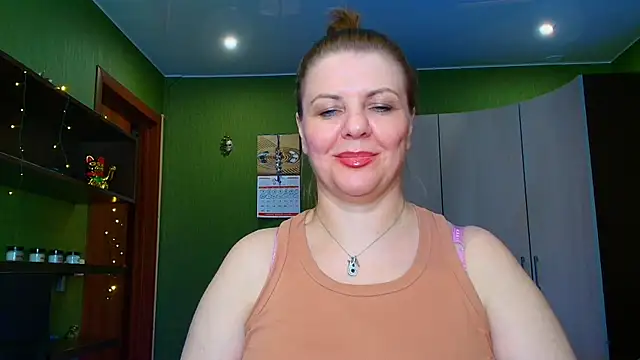 Snapshot of VeronikawGold chatting on 06/11/26, 02:53 VeronikawGold online show from 06/11/26, 02:53