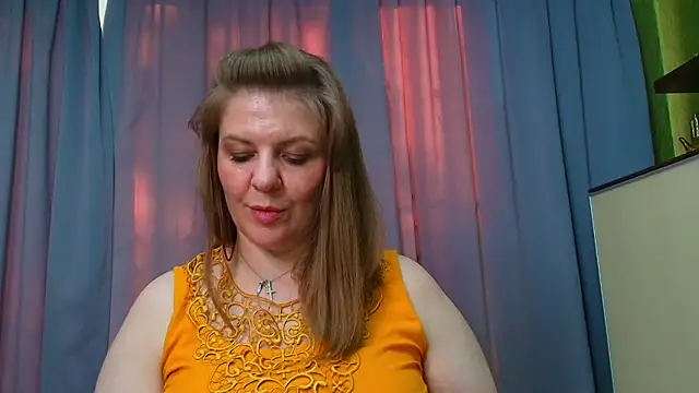 Snapshot of VeronikawGold chatting on 05/07/26, 05:11 VeronikawGold online show from 05/07/26, 05:11