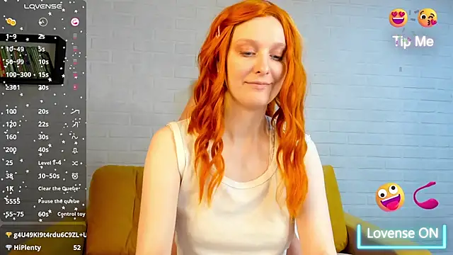 Snapshot of KristinMoore chatting on 03/20/25, 12:43 KristinMoore online show from 03/20/25, 12:43