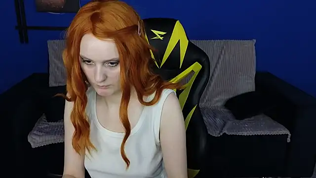 Snapshot of KristinMoore chatting on 03/02/25, 12:14 KristinMoore online show from 03/02/25, 12:14