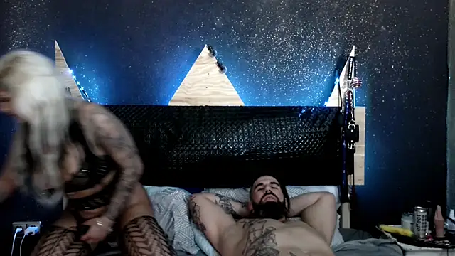 Glory Max online show from 03/25/26, 06:29