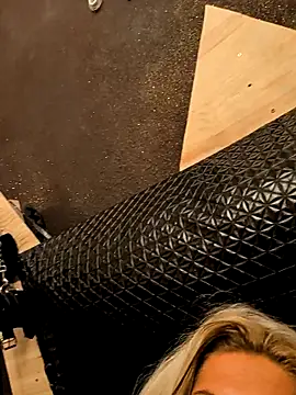 Glory Max online show from 02/19/26, 09:23