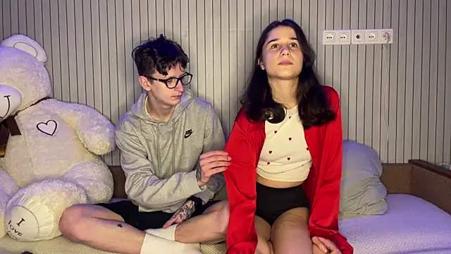 baby lesi online show from 03/12/26, 04:44