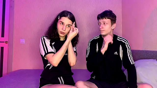 baby lesi online show from 10/30/25, 04:04