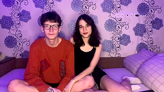 baby lesi online show from 11/23/25, 07:13