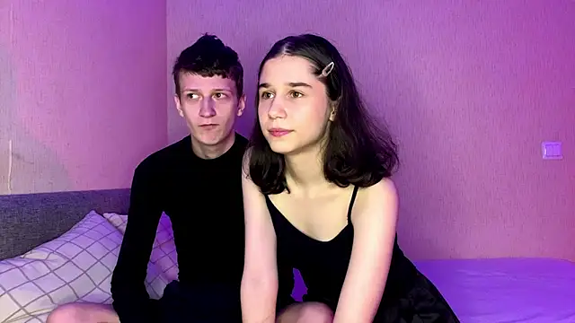 baby lesi online show from 10/04/25, 04:19