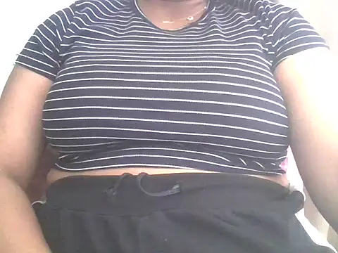 Snapshot of LustyTasha chatting on 09/11/25, 08:58 LustyTasha online show from 09/11/25, 08:58