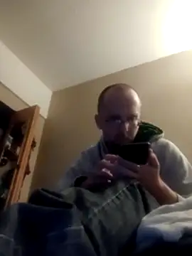 taterae online show from 11/04/25, 01:26