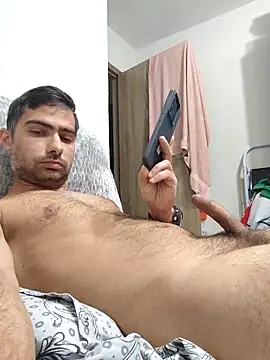 andreiiiii2025 online show from 02/20/25, 09:33