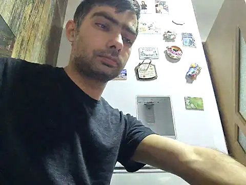 andreiiiii2025 online show from 03/04/25, 10:13