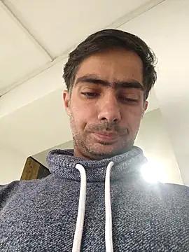 andreiiiii2025 online show from 10/06/25, 08:48