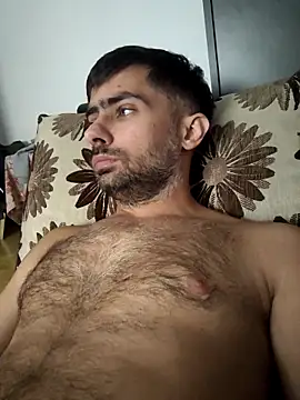 andreiiiii2025 online show from 10/17/25, 09:45