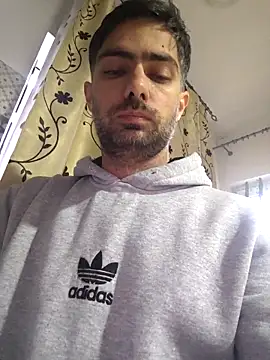 andreiiiii2025 online show from 12/03/25, 12:04