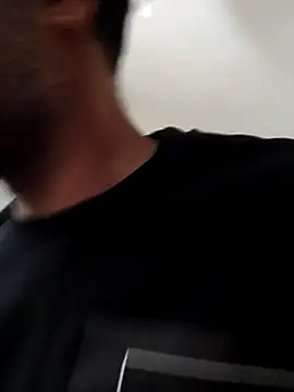 andreiiiii2025 online show from 02/03/26, 11:37