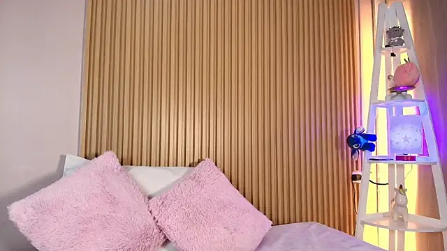 emily sweett24 online show from 03/28/26, 12:17