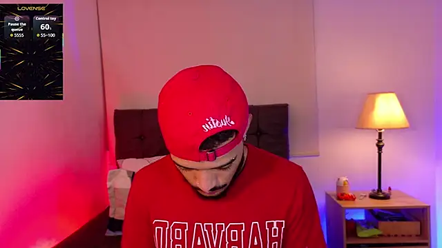 eross chipre  online show from 03/11/26, 03:33