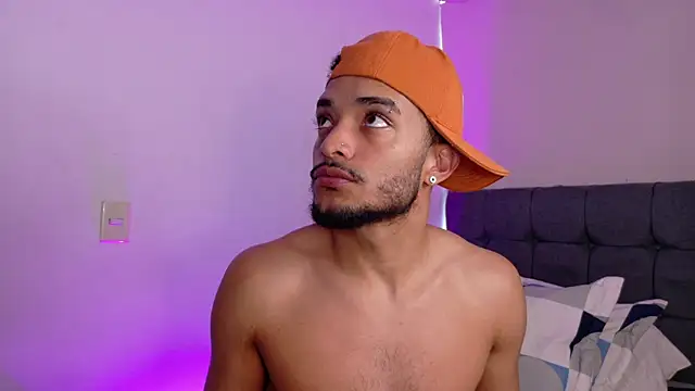 eross chipre  online show from 04/05/26, 06:03