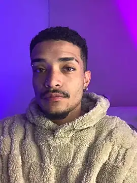 eross chipre  online show from 11/01/25, 05:03