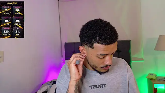 eross chipre  online show from 03/24/26, 03:28