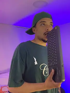 eross chipre  online show from 11/05/25, 12:14