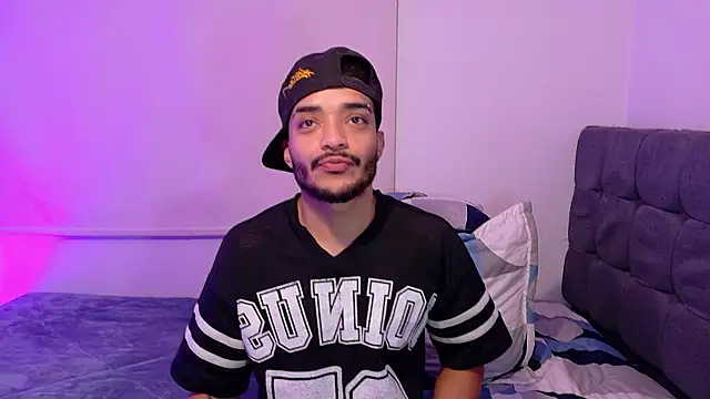 eross chipre  online show from 02/24/26, 04:02