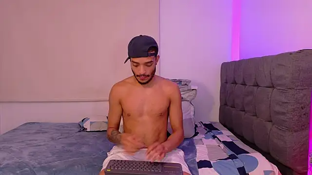 eross chipre  online show from 02/03/26, 06:22