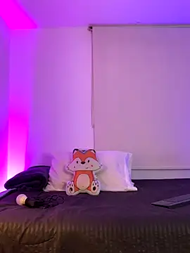 eross chipre  online show from 10/29/25, 03:49